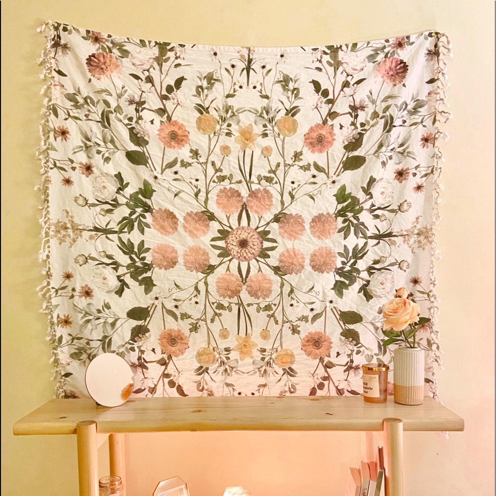 SOLD!!!!!!!!!!Urban Outfitters Floral Tapestry